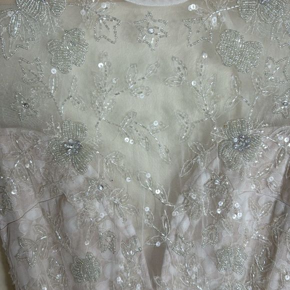 Mac Duggal white long sheer sleeve embellished gown dress size 4 NWT - Picture 8 of 16